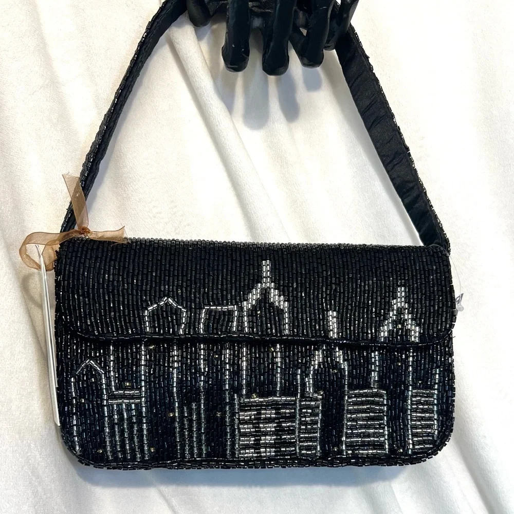 ❤️🖤Made in India, VIRAL City Skyline Beaded Bag🖤❤️NWT